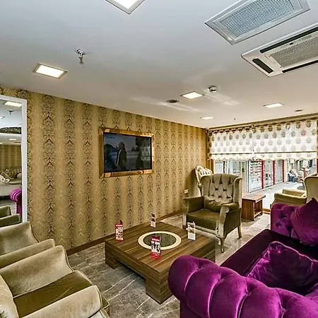 מלון Grand Pamir