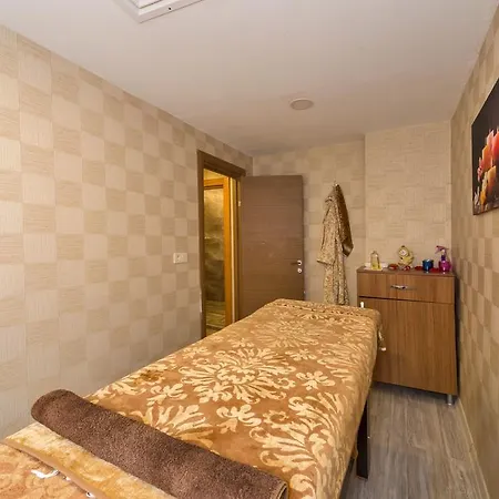 Grand Pamir 3*