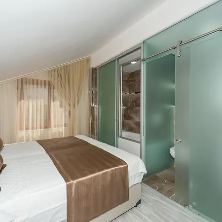 Grand Pamir 3* Стамбул