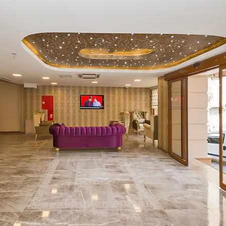 Отель Grand Pamir 3*