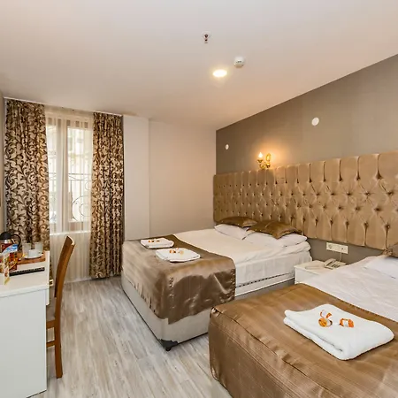 Grand Pamir Отель 3*