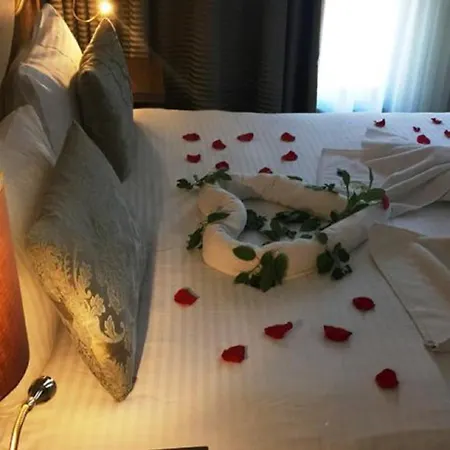 Hotel Grand Pamir