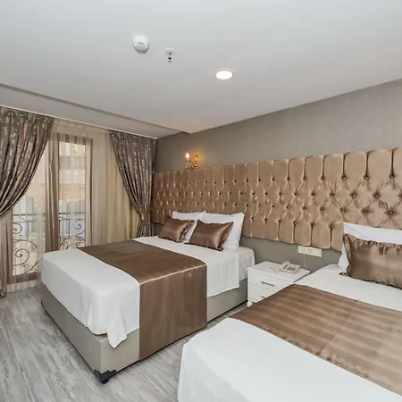 Grand Pamir 호텔 3*
