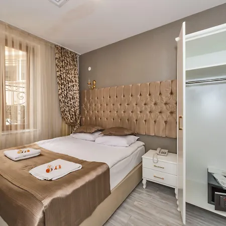 Grand Pamir 3* Estambul