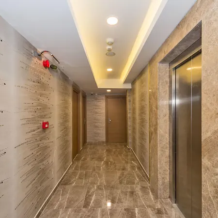 Grand Pamir Hotel