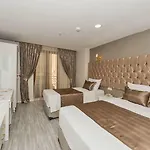 Grand Pamir 3*