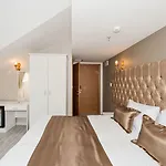 Grand Pamir 3* איסטמבול